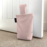 Laden Sie das Bild in den Galerie-Viewer, McAlister Textiles Albany Blush Pink Doorstop Doorstops