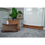 Laden Sie das Bild in den Galerie-Viewer, McAlister Textiles Matt Mocha Brown Piped Velvet Cushion Cushions and Covers