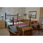 Laden Sie das Bild in den Galerie-Viewer, McAlister Textiles Matt Blush Pink Piped Velvet Cushion Cushions and Covers