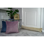 Laden Sie das Bild in den Galerie-Viewer, McAlister Textiles Matt Lilac Purple Piped Velvet Cushion Cushions and Covers