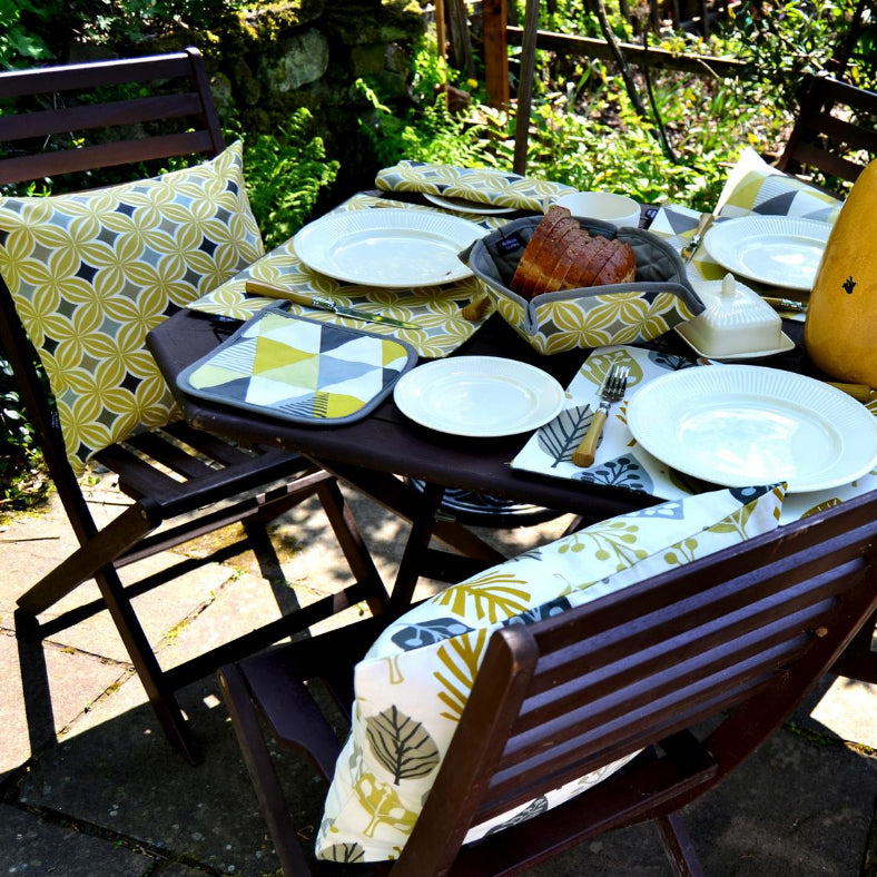 Celebrate Summer - Enjoy Al Fresco Dining with McAlister Textiles
