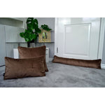 Laden Sie das Bild in den Galerie-Viewer, McAlister Textiles Matt Mocha Brown Piped Velvet Cushion Cushions and Covers 
