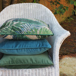 Laden Sie das Bild in den Galerie-Viewer, McAlister Textiles Matt Moss Green Piped Velvet Cushion Cushions and Covers 
