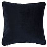 Laden Sie das Bild in den Galerie-Viewer, McAlister Textiles Matt Black Velvet 43cm x 43cm Piped Cushion Sets Cushions and Covers 
