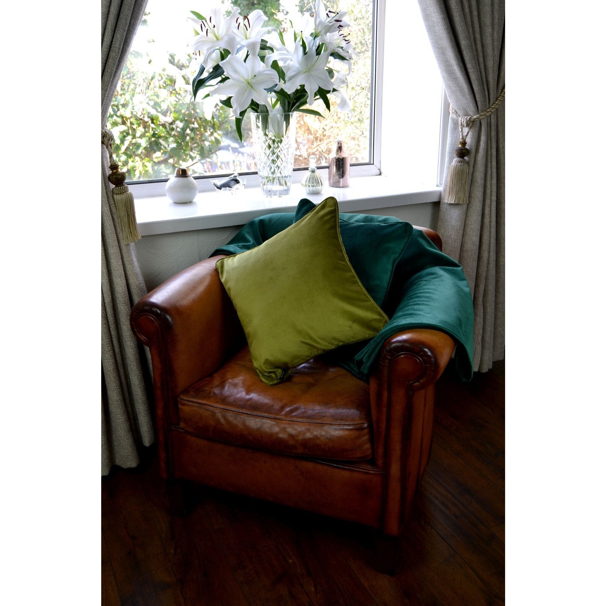 McAlister Textiles Matt Emerald Green Piped Velvet Cushion Cushions and Covers 