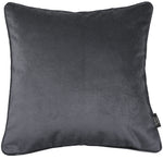 Laden Sie das Bild in den Galerie-Viewer, McAlister Textiles Matt Charcoal Grey Velvet 43cm x 43cm Contrast Piped Cushion Sets Cushions and Covers 
