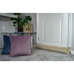 Laden Sie das Bild in den Galerie-Viewer, McAlister Textiles Matt Lilac Purple Piped Velvet Cushion Cushions and Covers 
