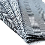 Laden Sie das Bild in den Galerie-Viewer, McAlister Textiles Baja Black + White Fabric Fabrics 
